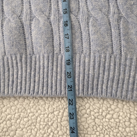 S O L D Light Blue Cable Knit Sweater size XS - Picture 11 of 14